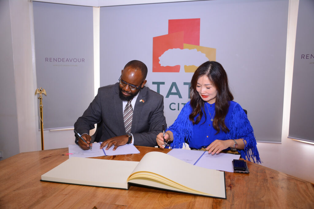 (L to R) Solomon Mahinda, Executive Vice President of Tatu City, and Johanna Chen, Executive President of Changsha Chamber of Commerce, signing a Memorandum of Understanding.